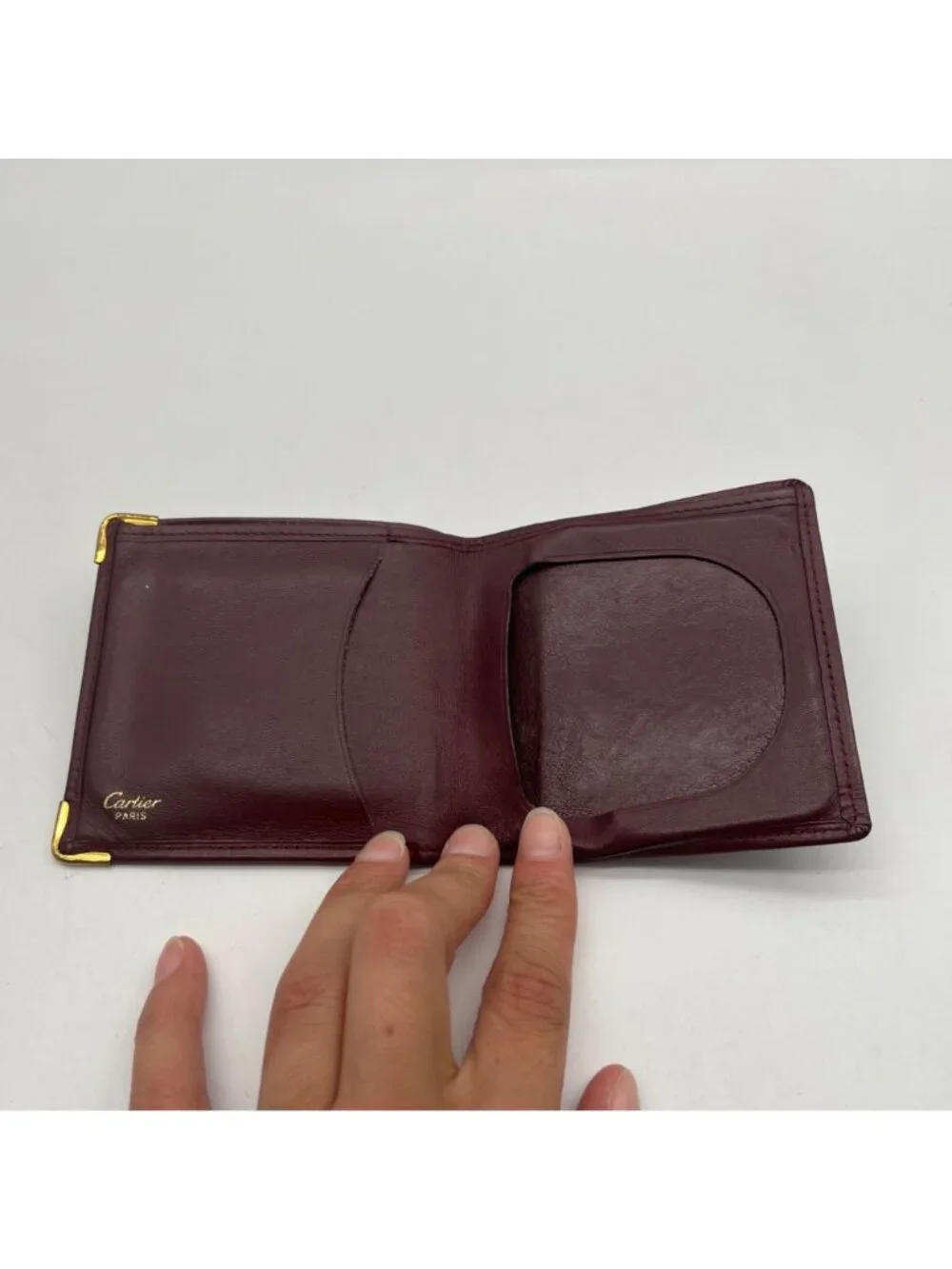 Cartier Vintage Burgundy Smooth Leather Bifold Wallet